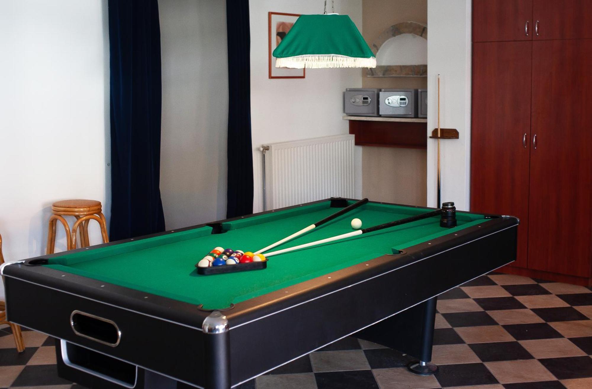 Hotel Platan Zamárdi Екстериор снимка