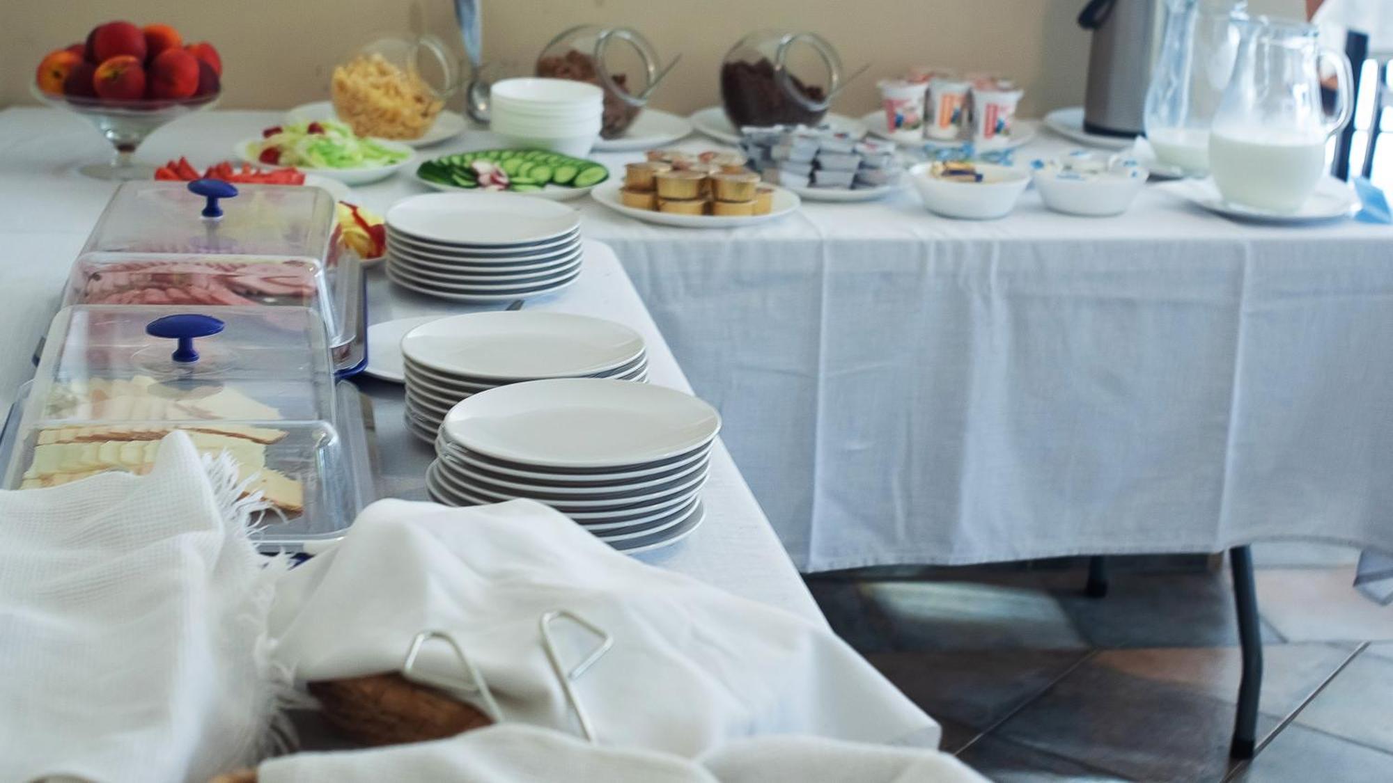 Hotel Platan Zamárdi Екстериор снимка